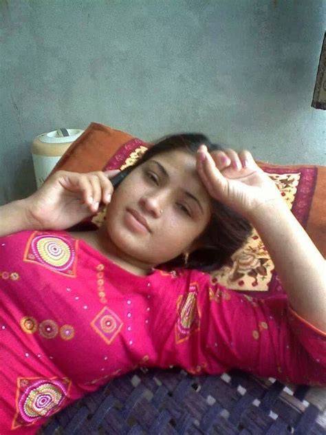 Lahori HEERA MANDI <strong>punjabi pakistani</strong> girl in threesome. . Xnxx videos pakistani